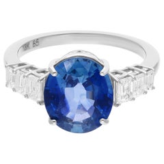 Zafiro azul Anillo de piedras preciosas Diamante talla esmeralda Oro blanco de 18 quilates Joyería fina