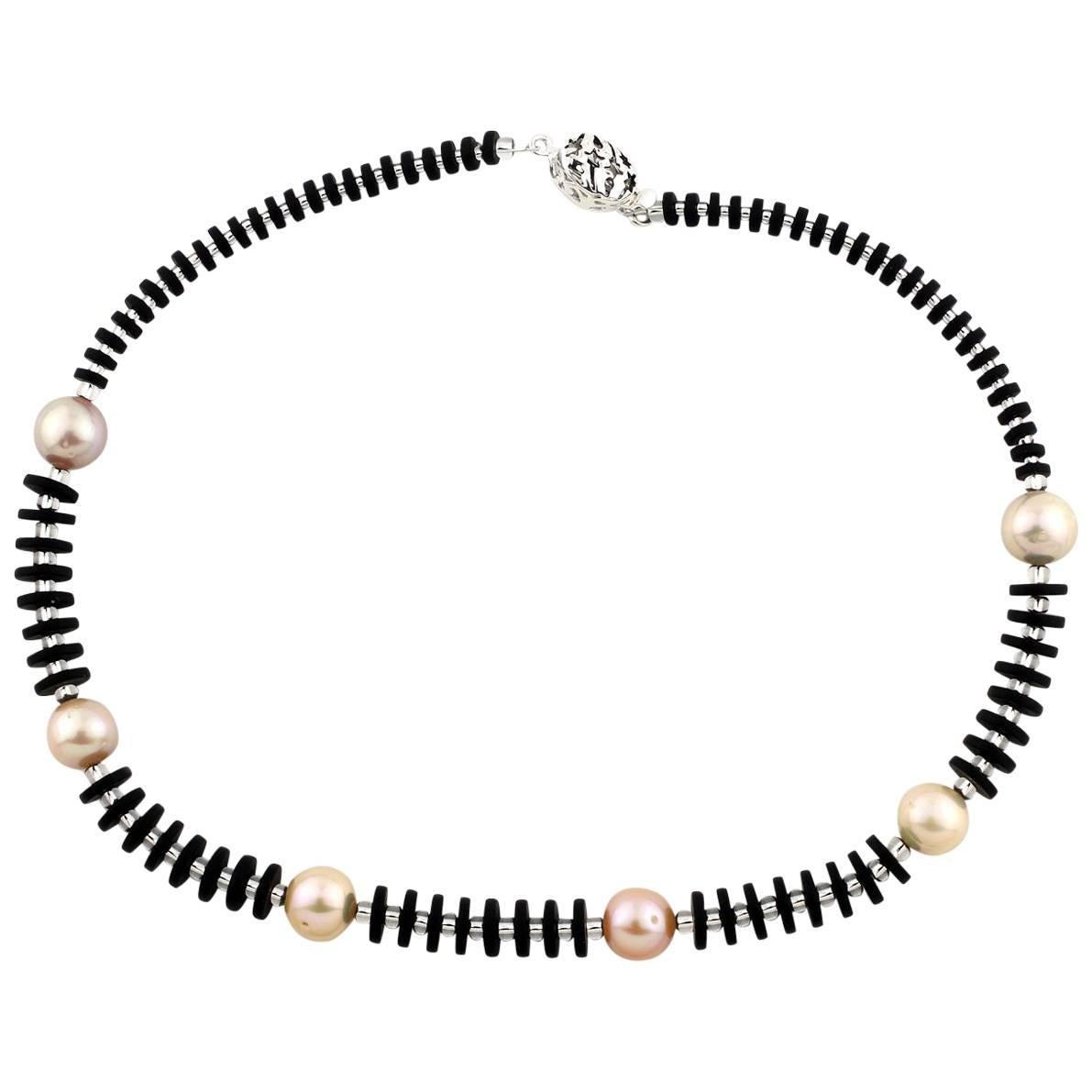 AJD Gorgeous Magnificent Elegant Natural Black Onyx & Peachy Pearl Necklace For Sale
