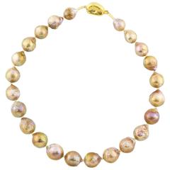 Elegant golden Pearl necklace 11