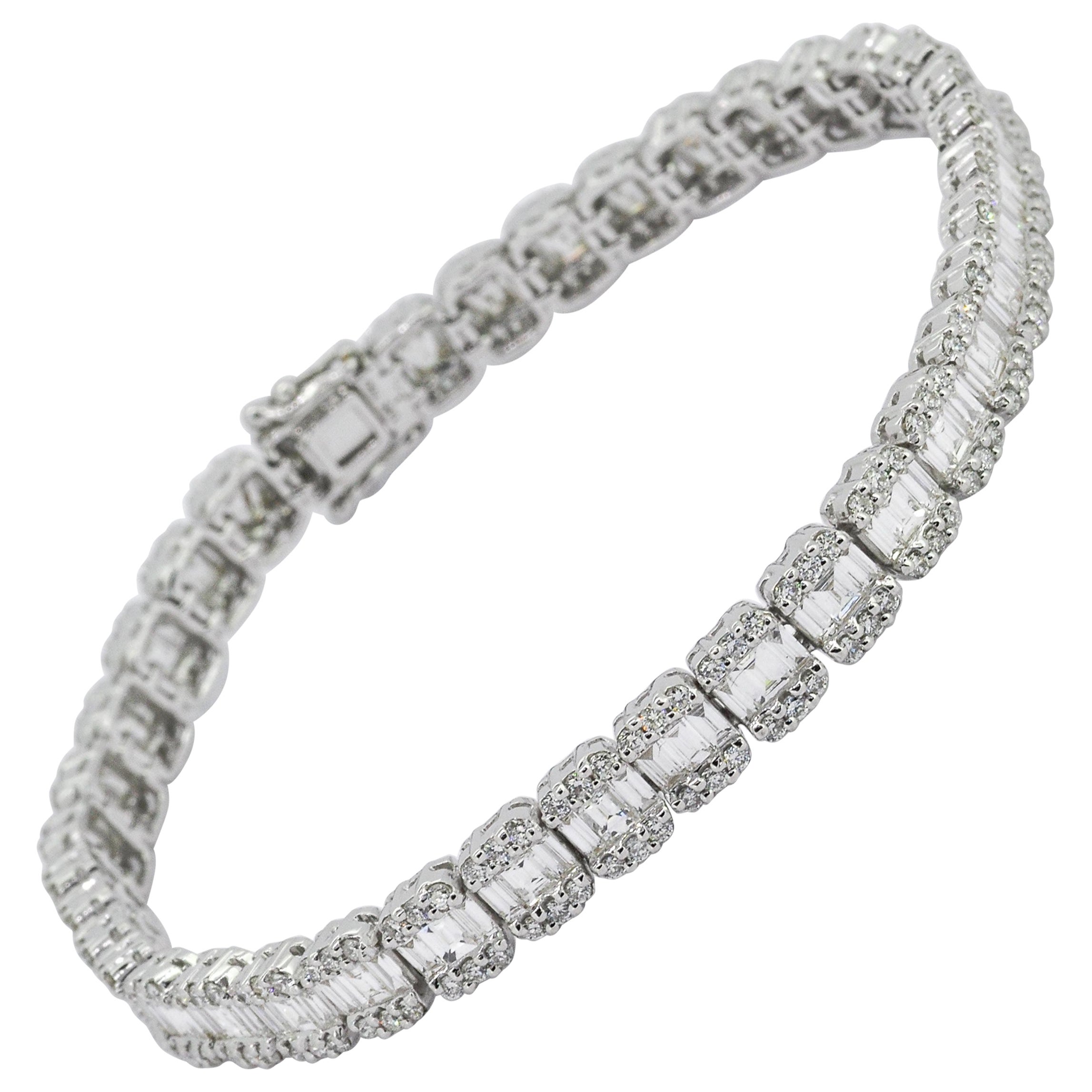 Diamante naturale da 5,01 carati in oro bianco 18KT Bracciale a maglie incastonate in vendita