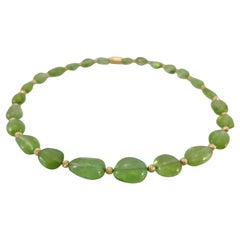 Collar Barroco de Peridoto Verde con Cuentas de Oro Amarillo de 18 Quilates