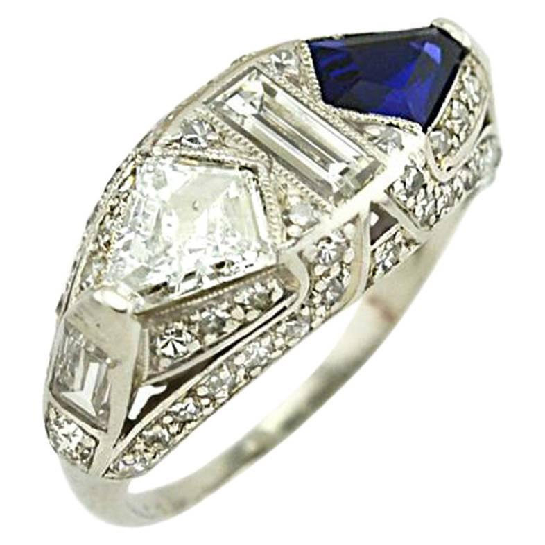 1920s Art Deco Sapphire Diamond Platinum Ring For Sale
