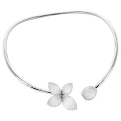 GIARDINI SEGRETI COLLIER , 18 Karat Weißgold mit Diamanten, einzelne Blumenhalskette