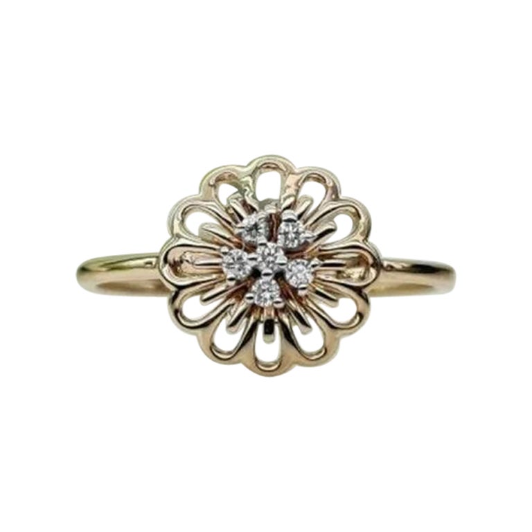 Anillo de compromiso de oro rosa macizo de 14k con diseño floral de diamantes