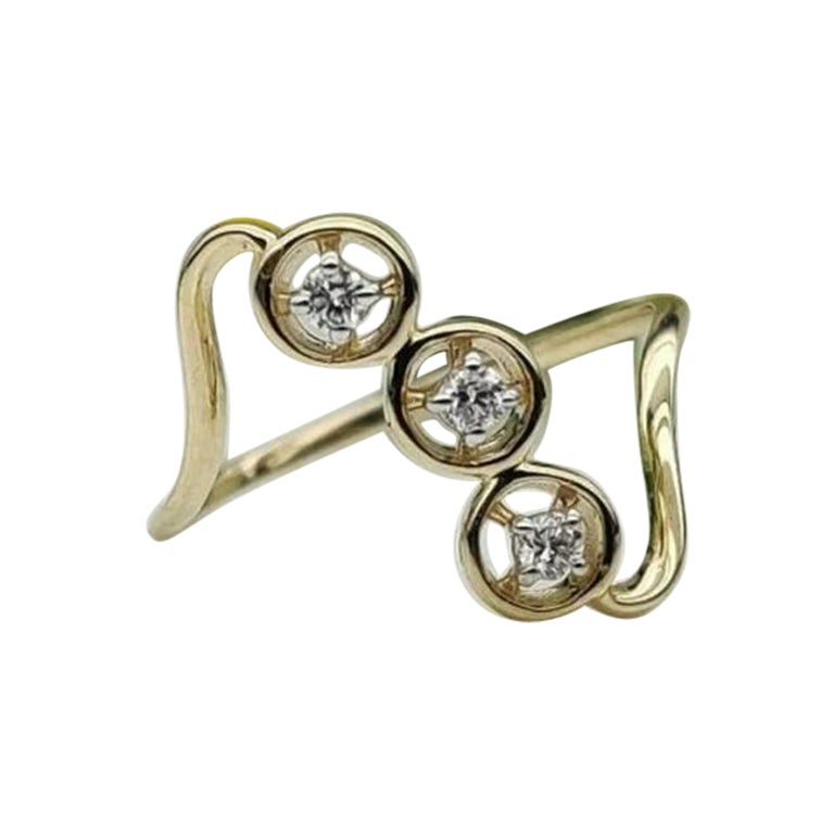 Alianza de 3 diamantes naturales en oro macizo de 14k