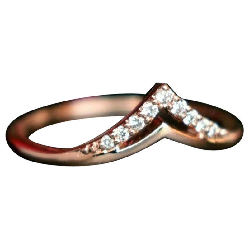 Anillo Doble Chevron con Diamante Natural Apilable en Oro de 14k