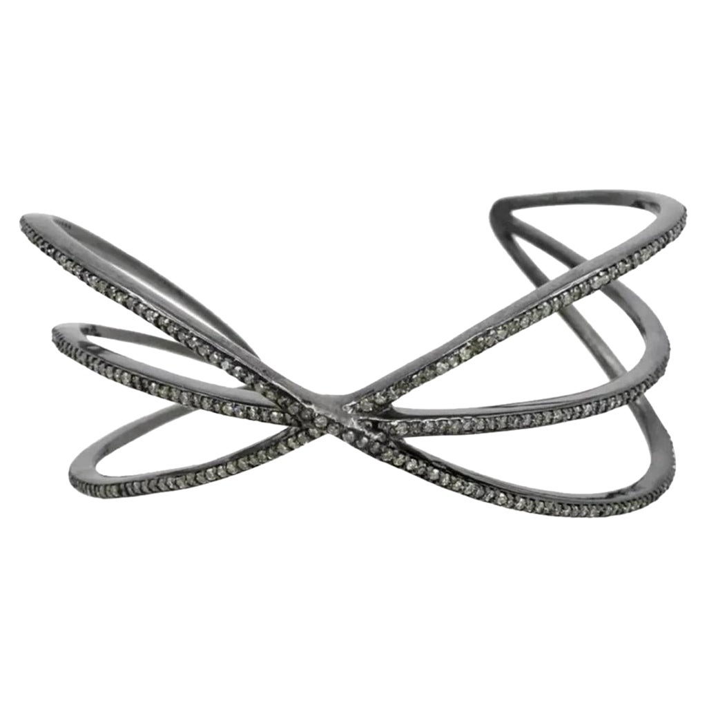 Manschettenarmband aus massivem 925er Sterlingsilber mit Pavé-Diamanten