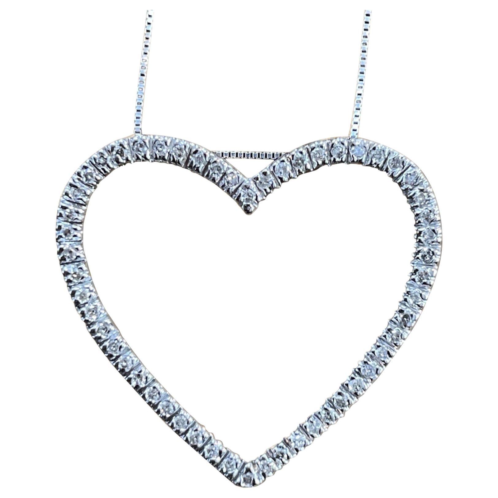 Estate 14K White Gold Diamond Heart Pendant Necklace