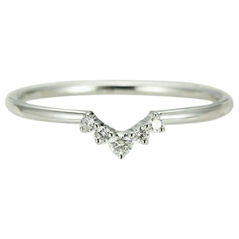 Curved Wedding Band White Gold Chevron Diamond Ring 14k Gold N8 For Sale