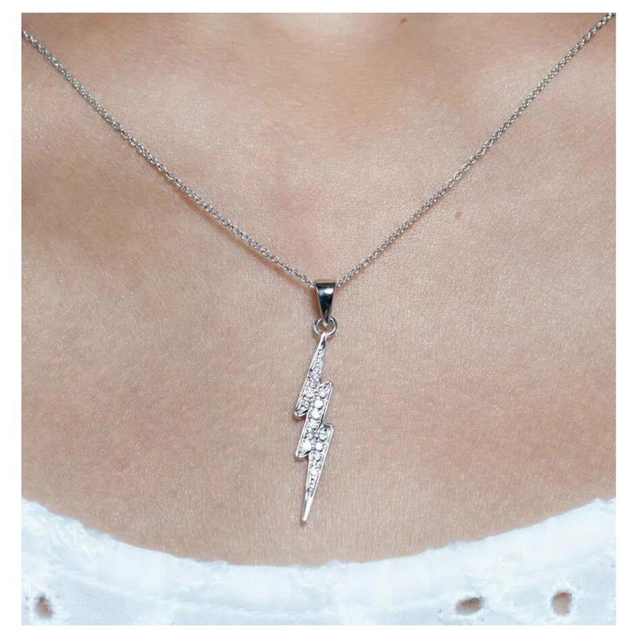 Collana con ciondolo a goccia con diamante Lightning Bolt in oro massiccio 14 carati