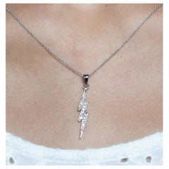 Leuchtende Bolt-Diamant-Anhänger-Tropfen-Halskette aus 14k massivem Gold