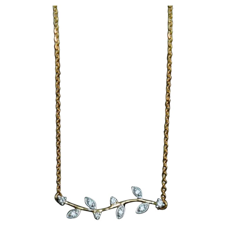 Collana con foglie di ramoscello di diamanti in oro massiccio 14k