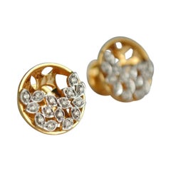 Pendiente de diamante redondo cóncavo circular de oro de 14 quilates 3D Luna