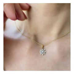 Snowflake Cluster Diamond Pendant Necklace in 14k Gold