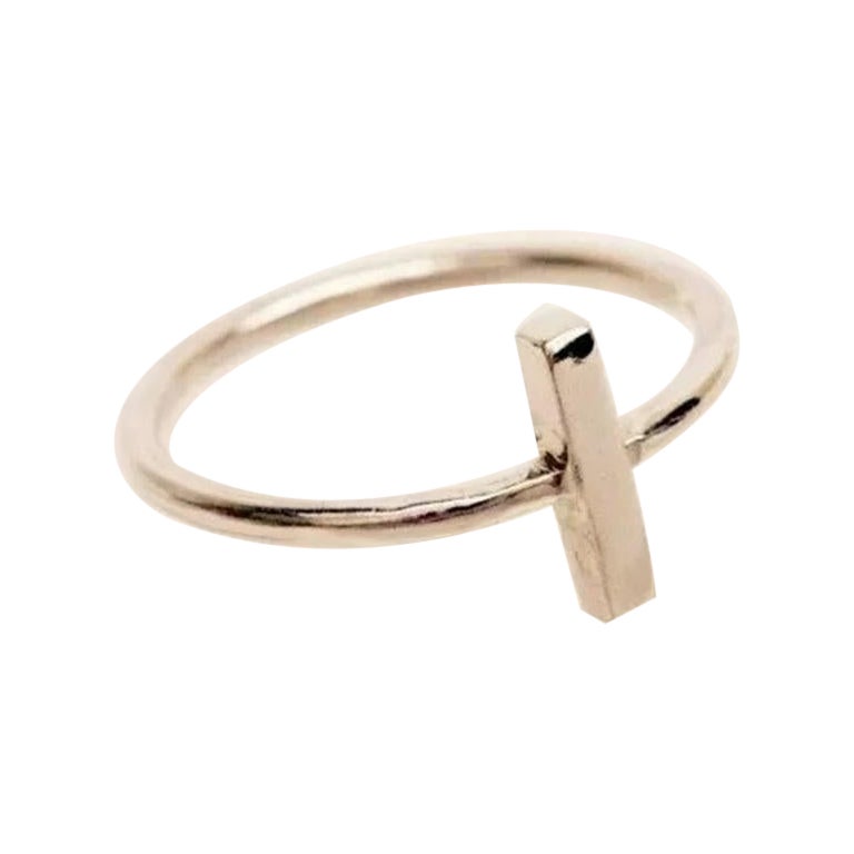 14k Solid Gold Vertical Bar Handmade Delicate Women Ring