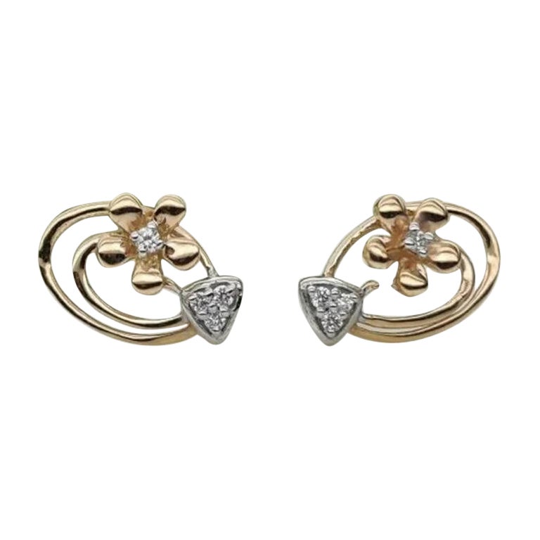 Minimalist Flower Dainty Diamond Stud Earring in 14k Solid Gold