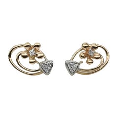 Minimalist Flower Dainty Diamond Stud Earring in 14k Solid Gold