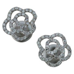 Natural Pave Diamond Floral Handmade Bridal Stud Earring in 14k Gold