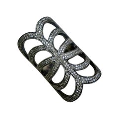 Anillo victoriano de diamantes pavé de plata 925 hecho a mano