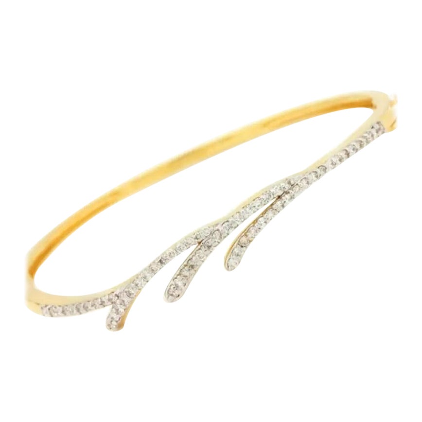 Handgefertigtes Armband mit natürlichen Diamanten, Designer in 14 Karat massivem Gold