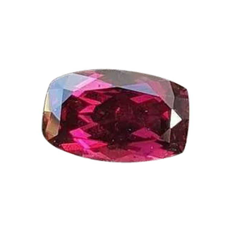 Garnet de raisin baguette du Mozambique pourpre 5,35 carats