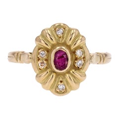 Modern Ruby Diamonds 18 Karat Yellow Gold Oval Ring