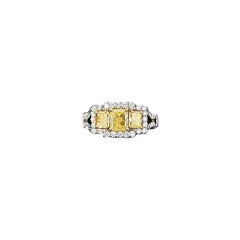 Bague de 2.21 ct jaune naturel et diamant