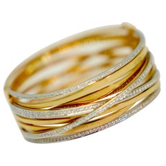 Al Coro Serenata Ladies' Diamond Bangle in oro rosa e oro bianco 18 carati