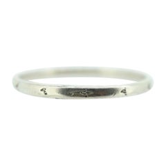 18k BELAIS Engraved Design Band. Belais tracks Ring. 18k ART DEco band thin