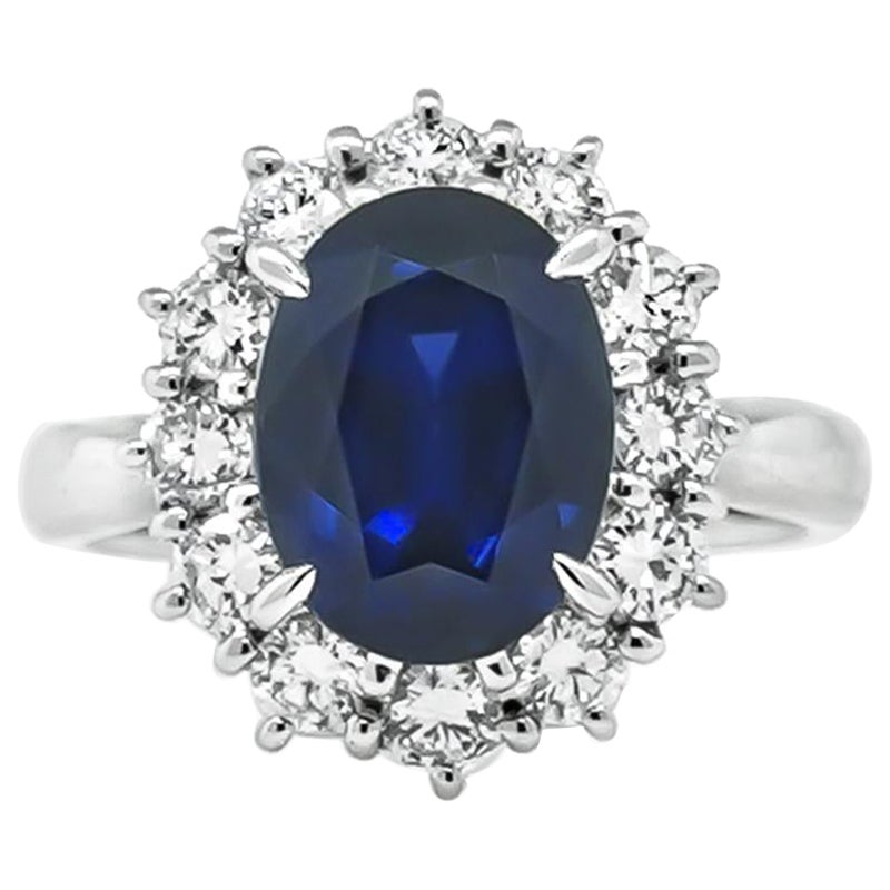 4.61ct Ceylon Sapphire 0.84ct Round Cut Diamond Engagement Ring
