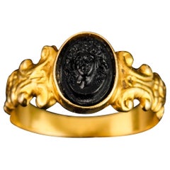 Antique Georgian/Victorian Cameo Ring Roman Style 18ct Gold - Early 19th Century