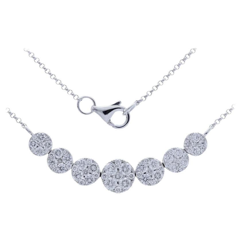 18 Karat Weißgold Moonlight Kollektion Runde Cluster-Halskette - 1,25 Karat Diamanten