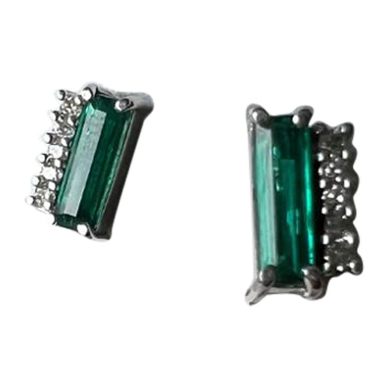 Certified 0.95 Carat Colombian Emerald & Diamond Stud Earrings