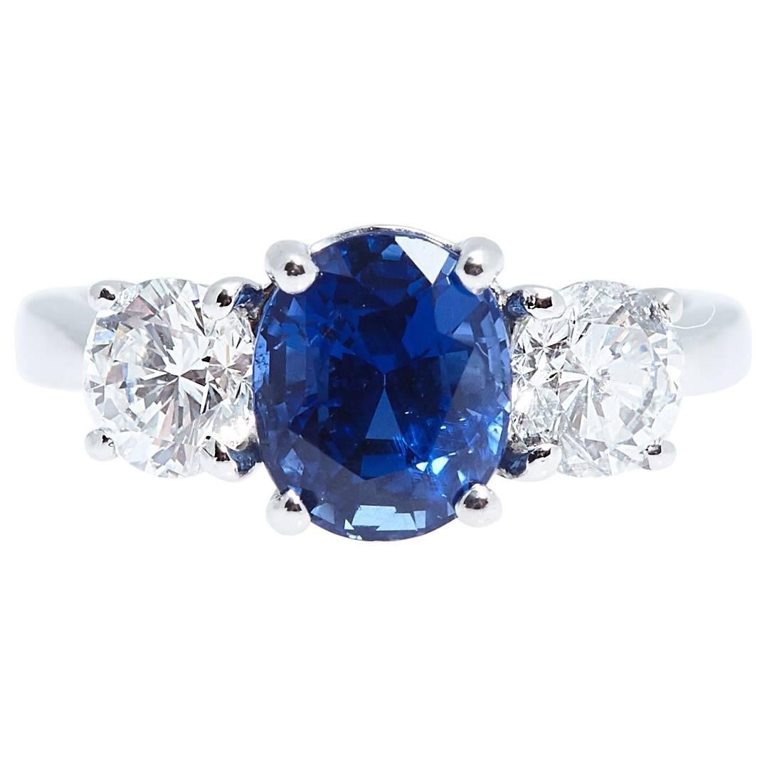 Ceylon Blue 2.74 Carat Oval Sapphire Diamond Platinum Ring with AGL Certificate For Sale