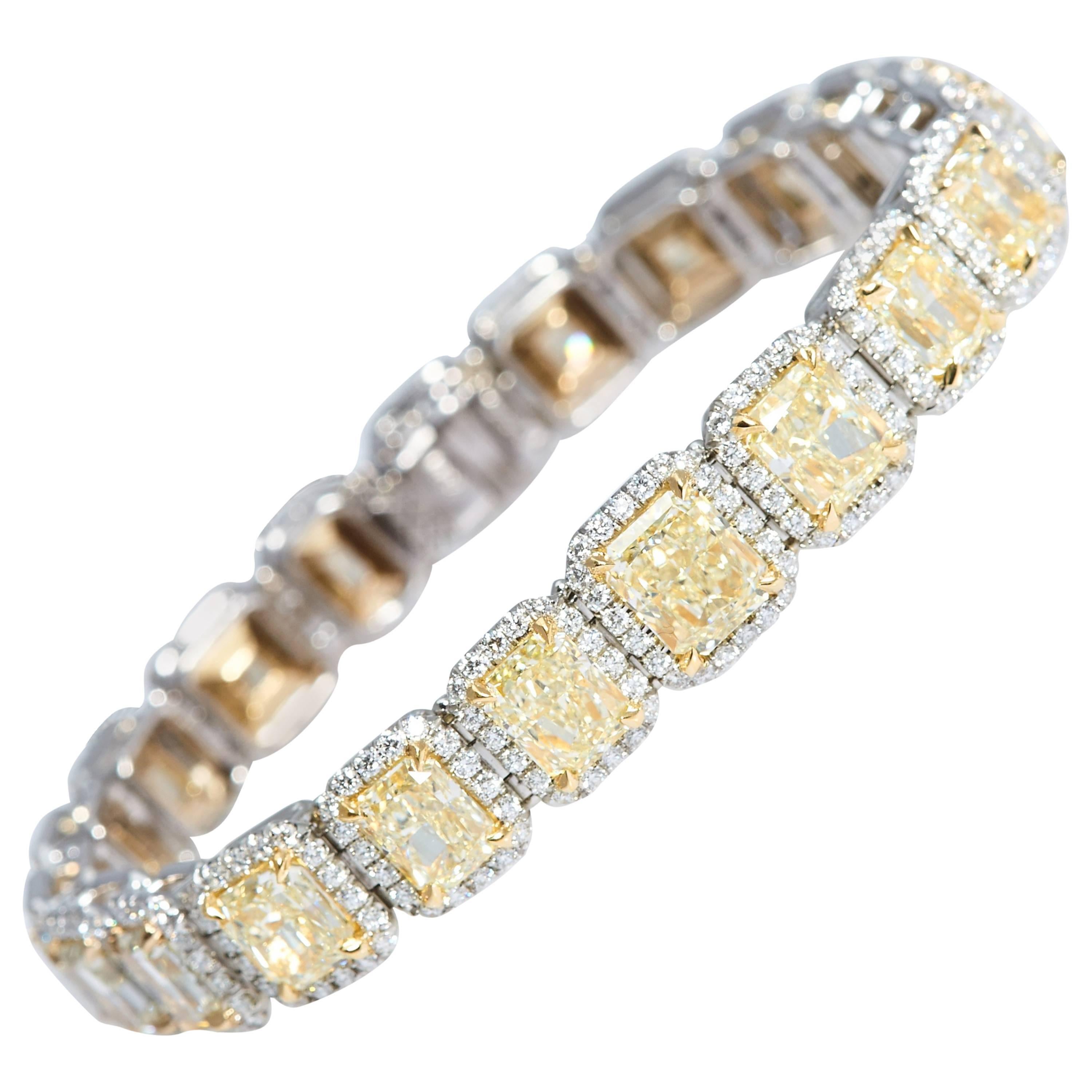 Yellow Radiant Diamonds and White Diamonds Bracelet Platinum and Gold For Sale