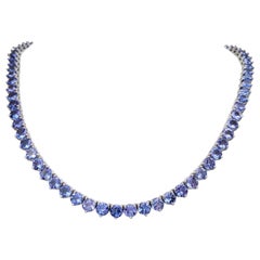 NO RESERVE!  39.63ct Tanzanite - 14K White Gold - Necklace