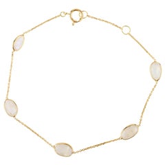 Minimal June Birthstone Moonstone Chain Bracelet in 18k Yellow Gold