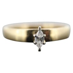14k Marquise Diamant Solitär Ring . 14k Gelbgold Diamant Kleiner Verlobungsring