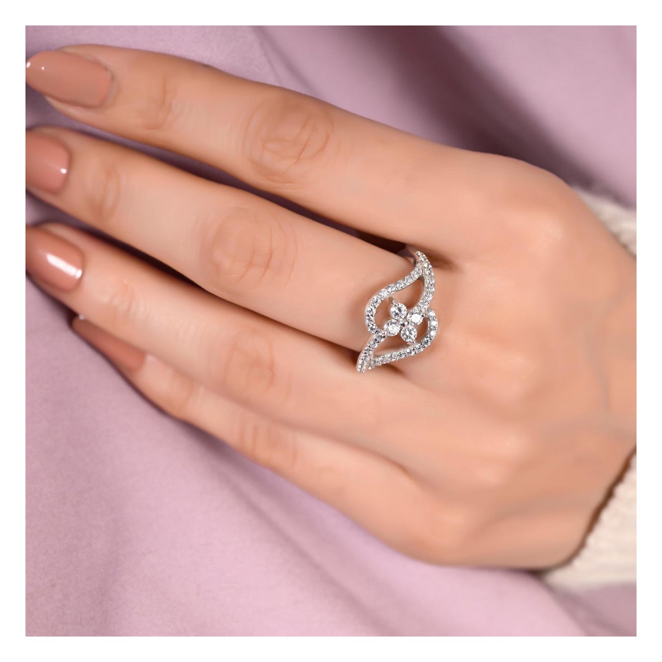 Womens Vintage Style Solitaire Ring Moissanite Wedding Ring 925 Sterling Silver