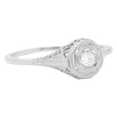 Antiker edwardianischer Verlobungsring aus 14 Karat filigranem Weißgold und Diamant Solitär