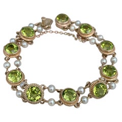 Edwardian 9 Karat Yellow Gold Peridot Cultured Pearl Link Bracelet
