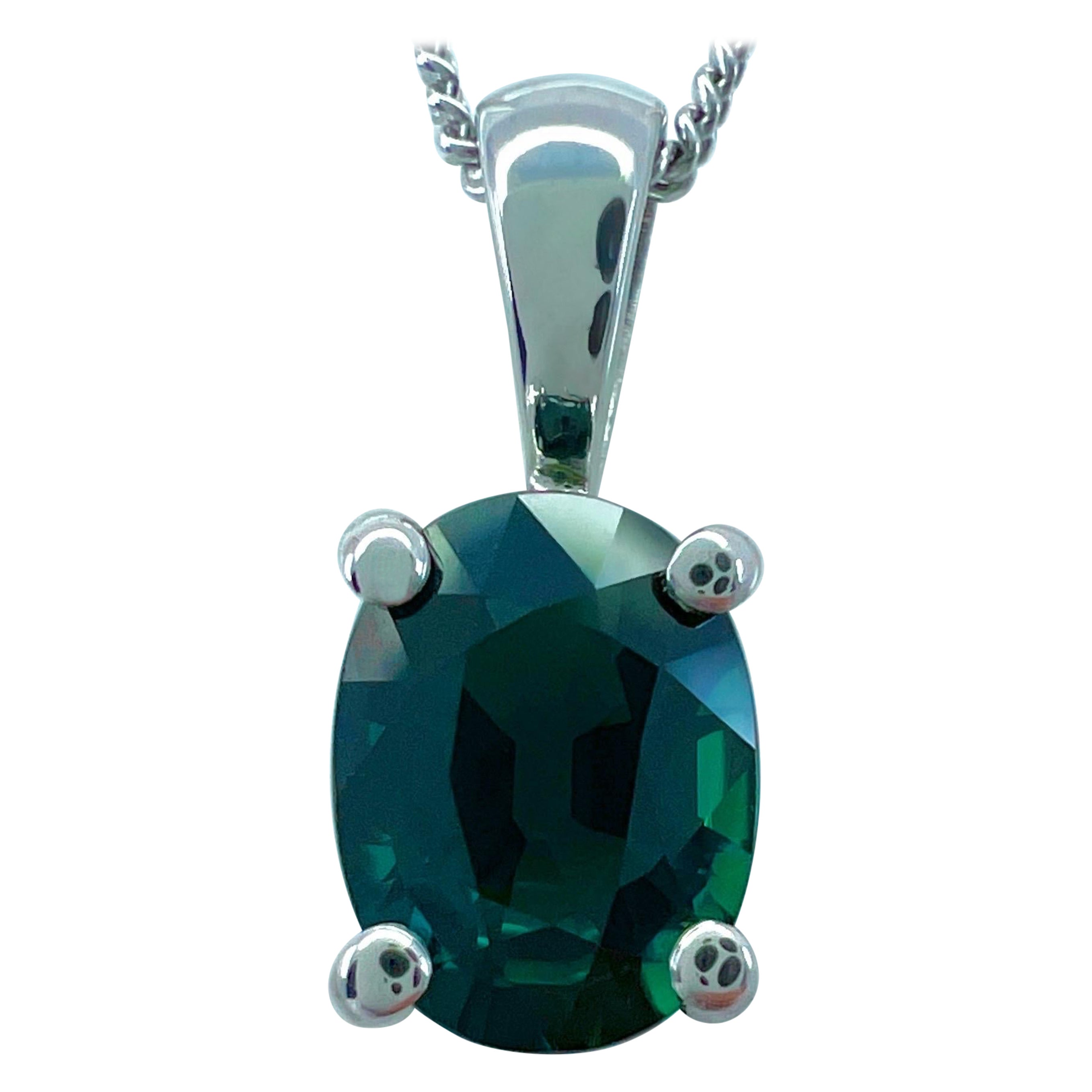 GIA Certified 1.12ct Untreated Green Blue Sapphire Oval 18k White Gold Pendant en vente