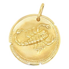 Van Cleef & Arpels Zodiaque Medal Scorpio Pendant 18k Yellow Gold
