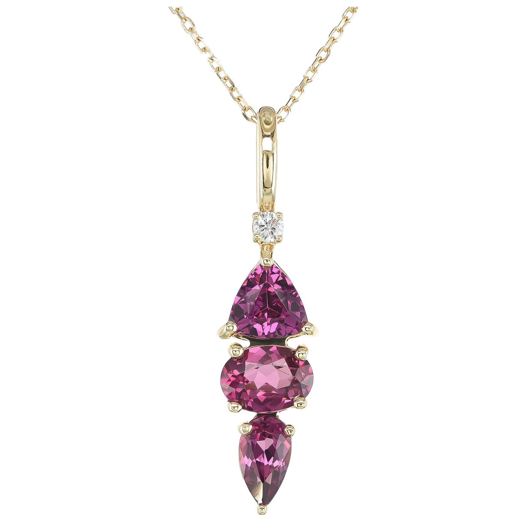 Natural Purple Garnet Gemstone 2.45 cts in 14K Yellow Gold Pendant with Diamonds