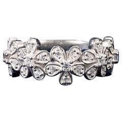 Anello con fiore di moissanite Fascia nuziale in argento 925 Anello di moissanite.