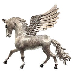 18K White Gold Diamond Horse Brooch & Pendant