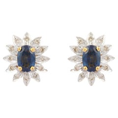 Zafiro azul natural y diamantes en forma de flor en oro amarillo macizo de 18 quilates