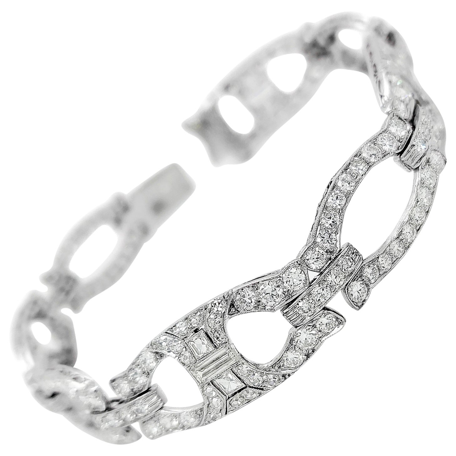 5.88 Carat Natural Round Diamonds VVS - VS D-E 18k Gold Bracelet