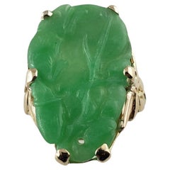 Vintage 14 Karat Yellow Gold and Jade Ring Size 5.5 #14655