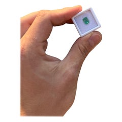 Natural Emerald Mint Green Origin: zambia 1.35ct